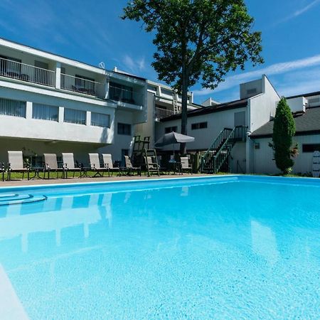 Auberge Quebec Екстер'єр фото