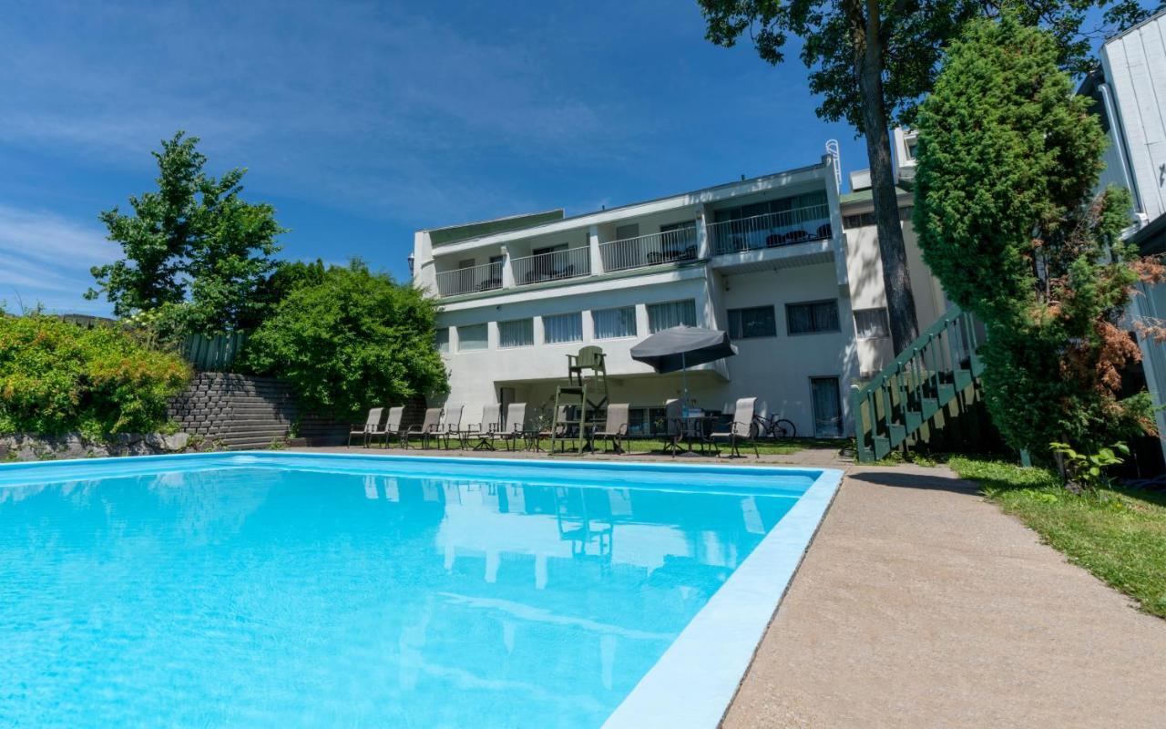 Auberge Quebec Екстер'єр фото